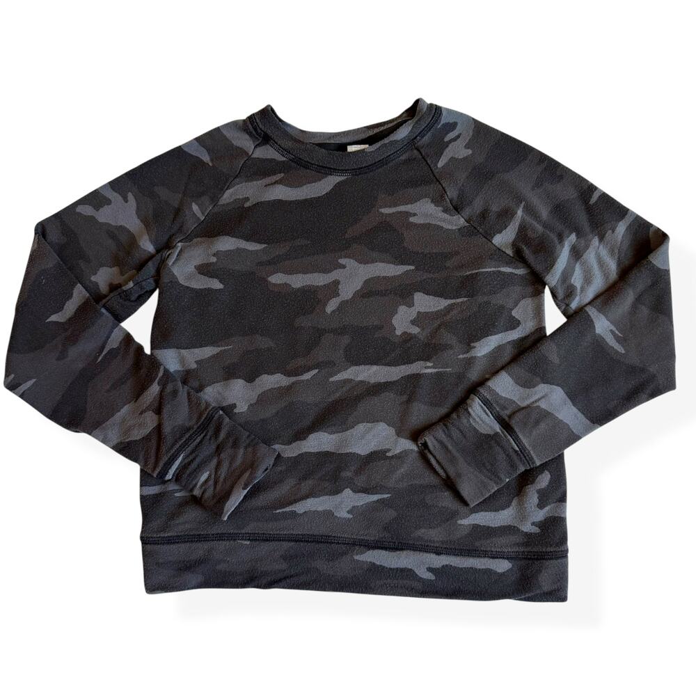 Athleta Girl Cozy Cross Your Fingers Black Camo Sweatshirt 7 Small